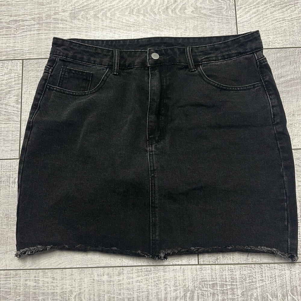 Black Denim skirts by SHEIN